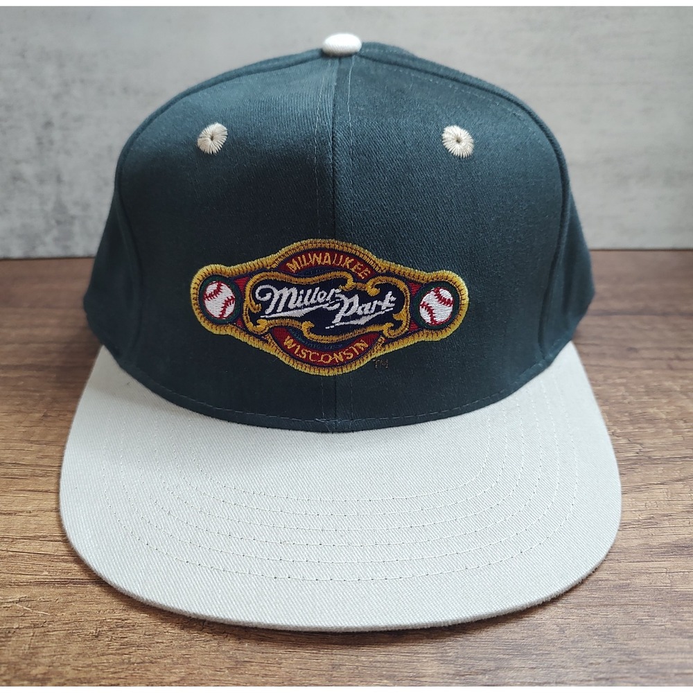 Vintage Milwaukee Brewers Miller Park Snapback Hat Fantastic Taiwan MLB Green